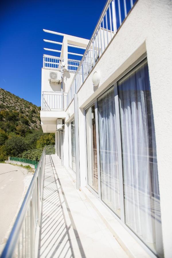 Villa Blanca Petrovac Exterior photo