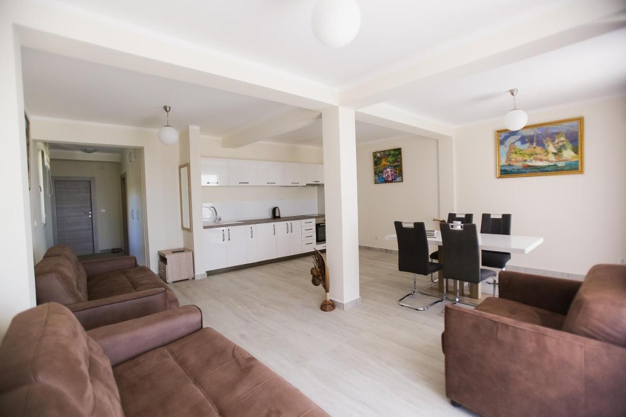 Villa Blanca Petrovac Exterior photo