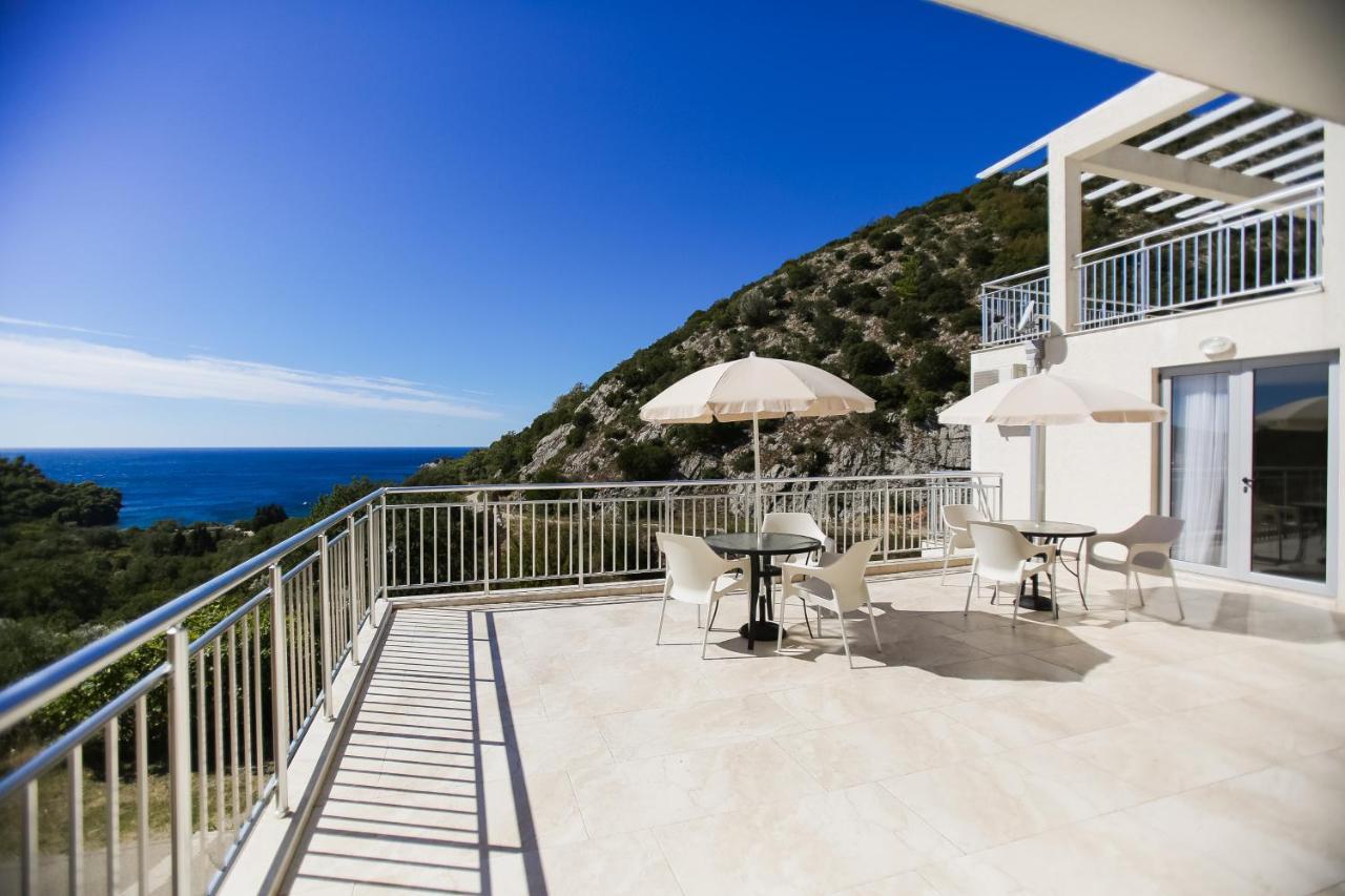 Villa Blanca Petrovac Exterior photo